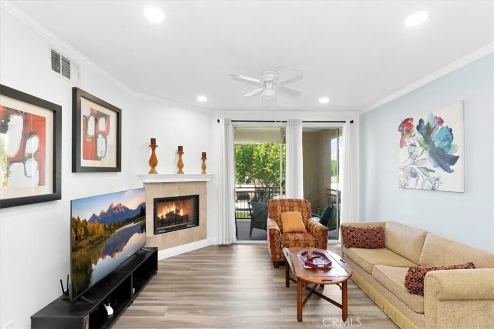 22681 Oakgrove #426 Aliso Viejo, CA 92656