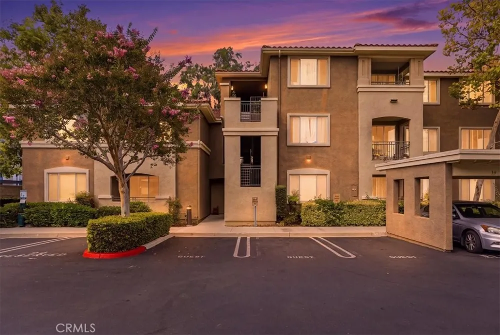 22681 Oakgrove #426 Aliso Viejo, CA 92656