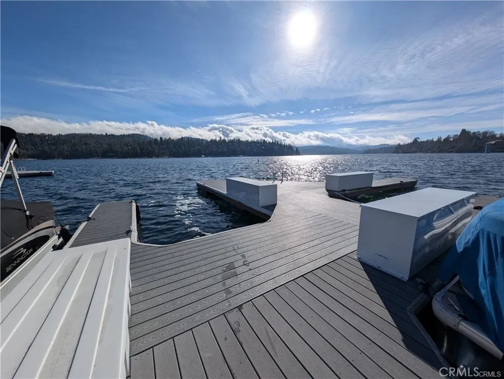 1 NSM Slip 21 Lake Arrowhead, CA 92352