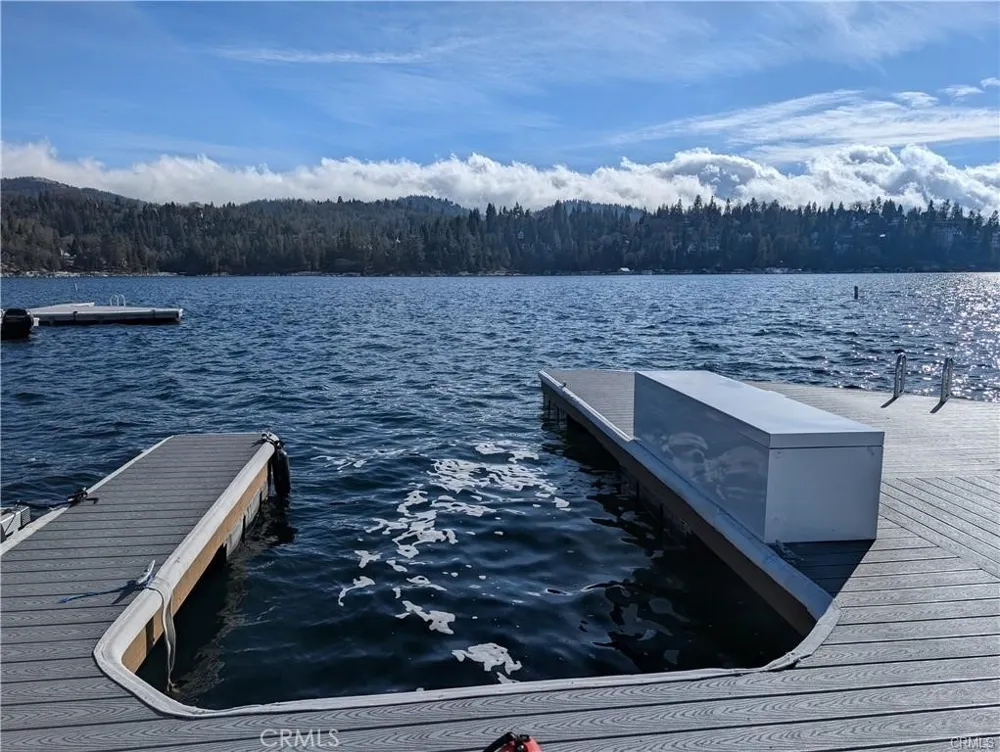 1 NSM Slip 21 Lake Arrowhead, CA 92352