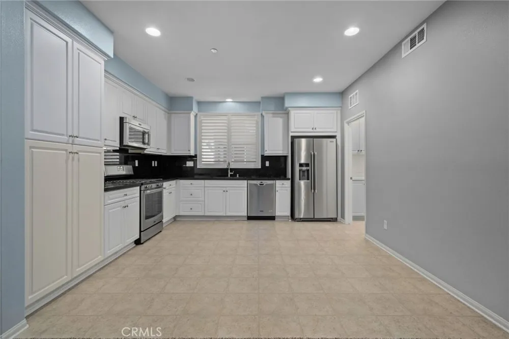6391 Orion Court Eastvale, CA 91752