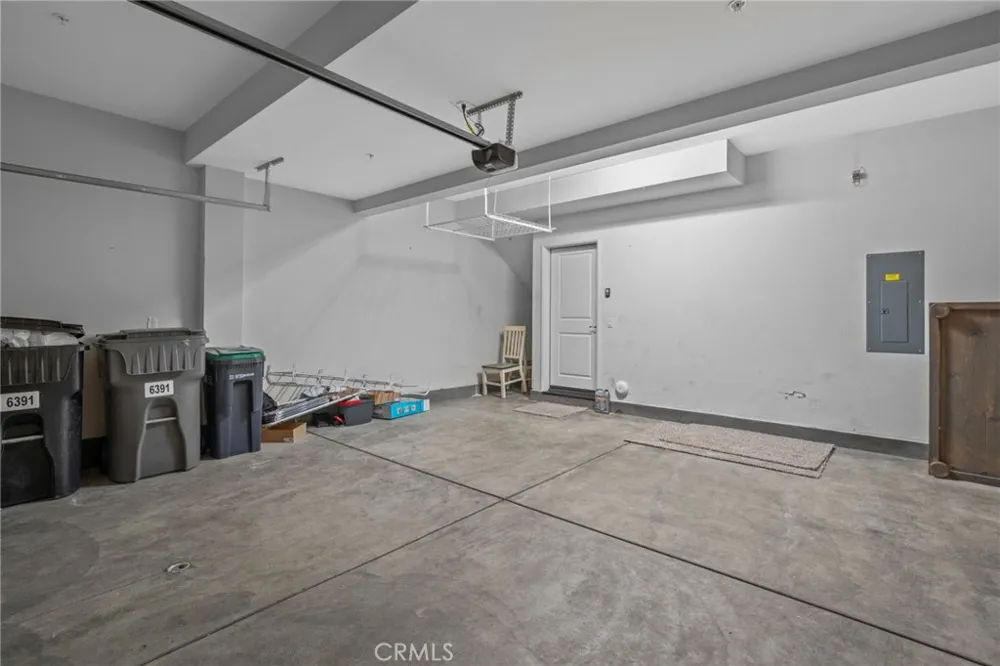 6391 Orion Court Eastvale, CA 91752