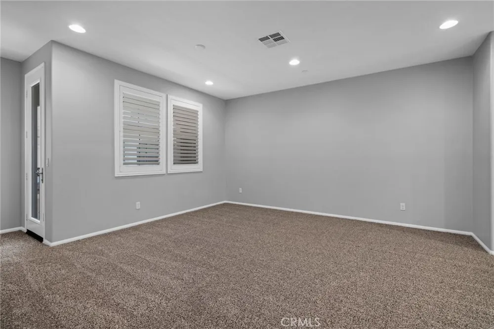 6391 Orion Court Eastvale, CA 91752