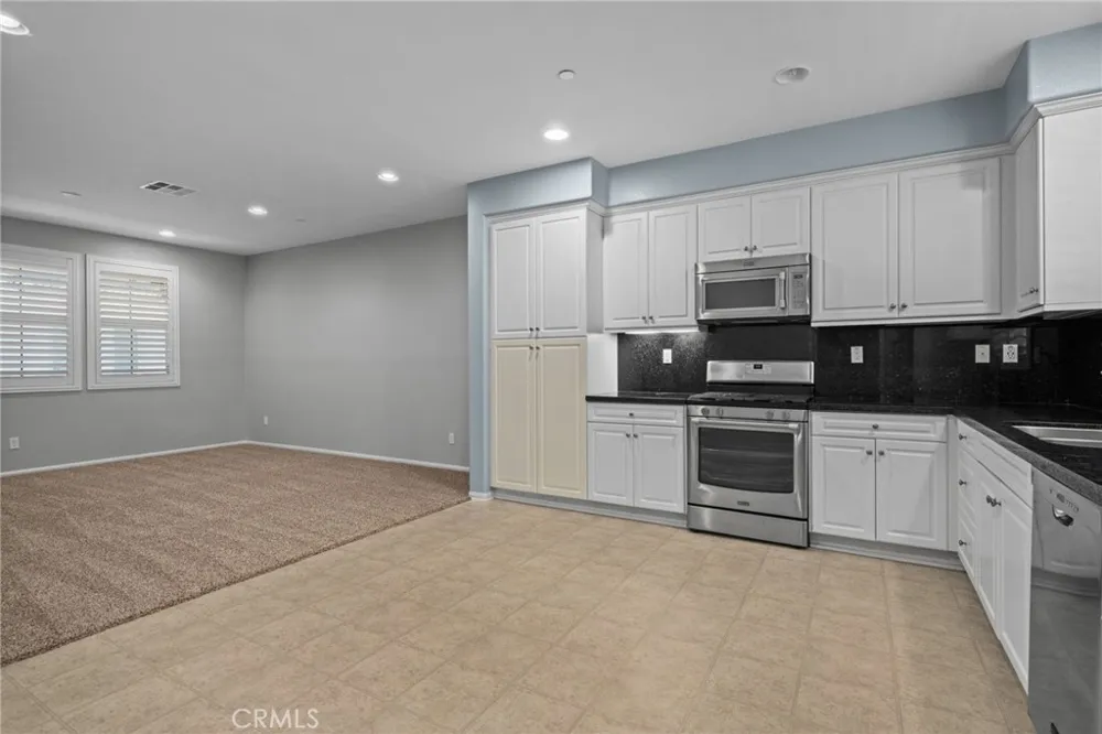 6391 Orion Court Eastvale, CA 91752