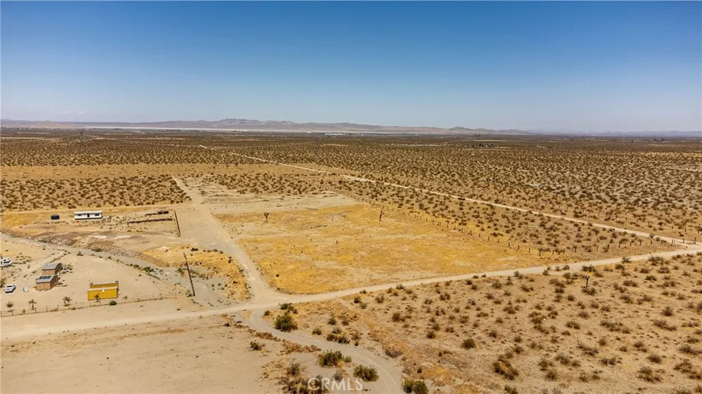 2132 South Pinon Hills, CA 92372