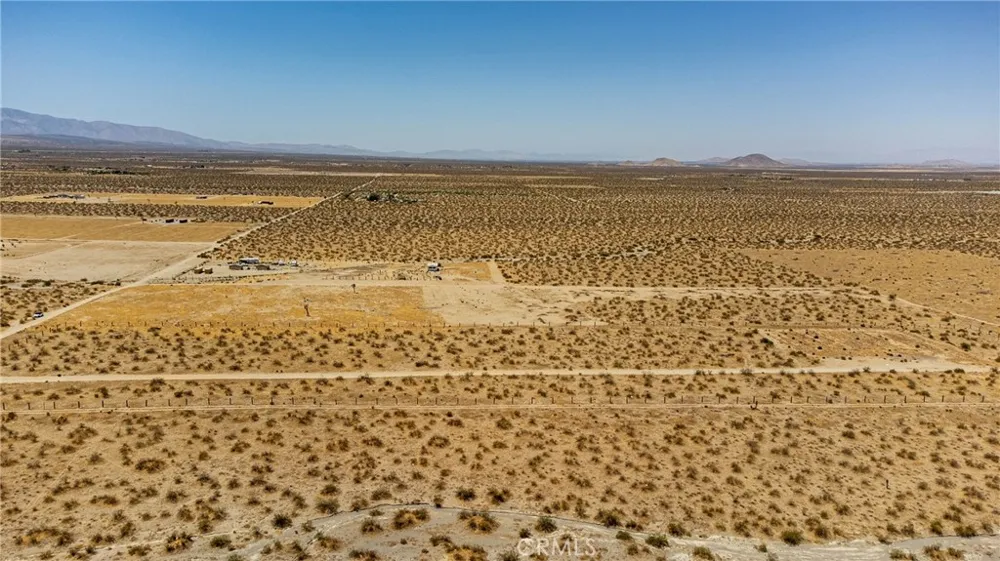 2132 South Pinon Hills, CA 92372