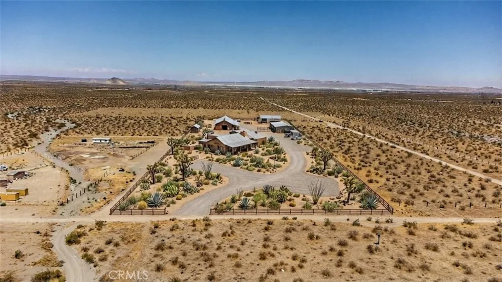2132 South Pinon Hills, CA 92372