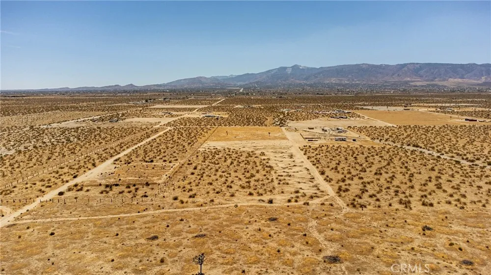2132 South Pinon Hills, CA 92372
