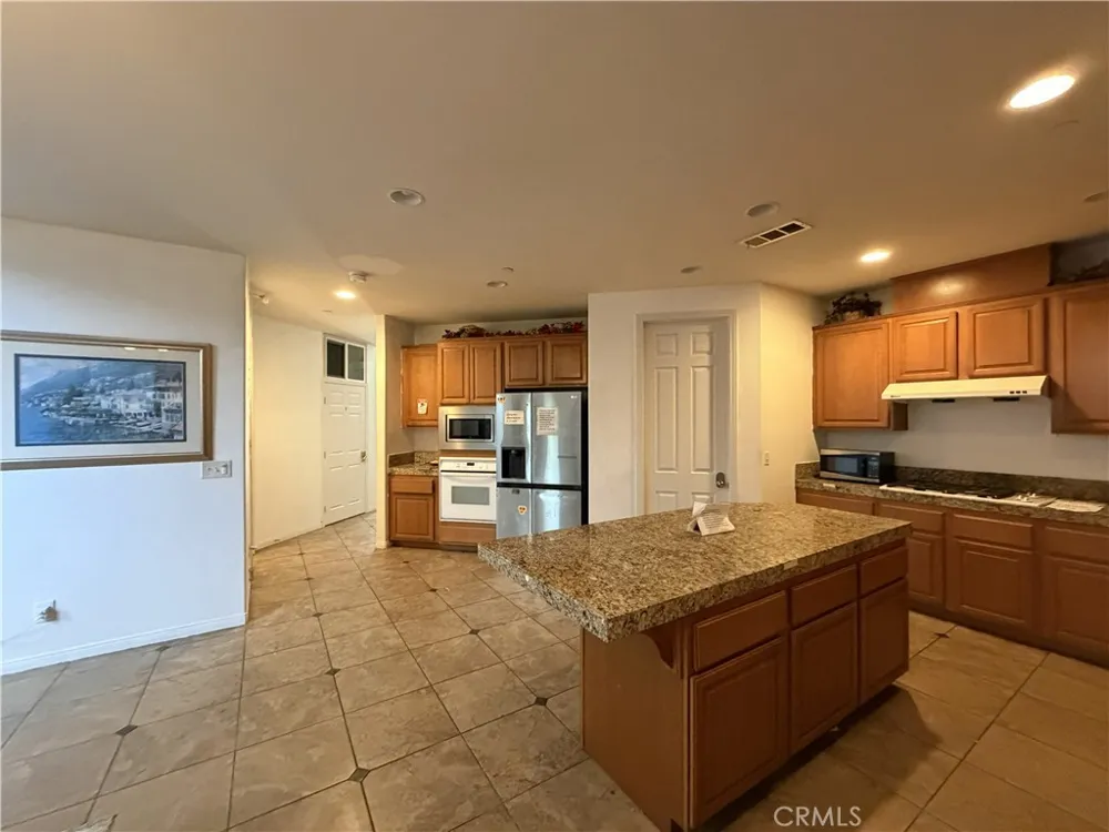 403 Aries San Bernardino, CA 92407