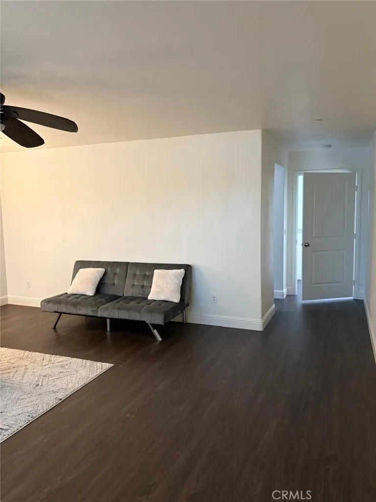 6111 Peregrine Drive Jurupa Valley, CA 91752
