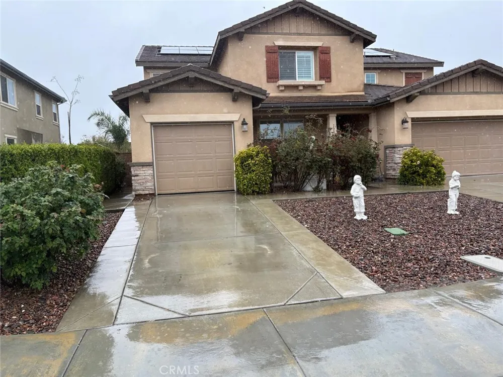 6111 Peregrine Drive Jurupa Valley, CA 91752