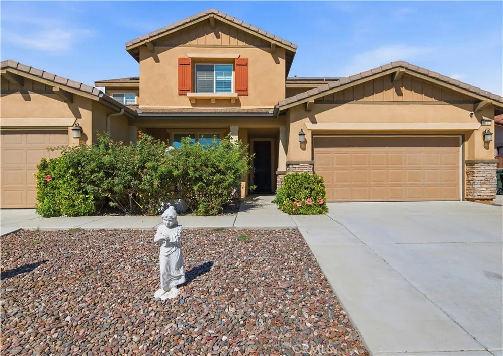 6111 Peregrine Drive Jurupa Valley, CA 91752