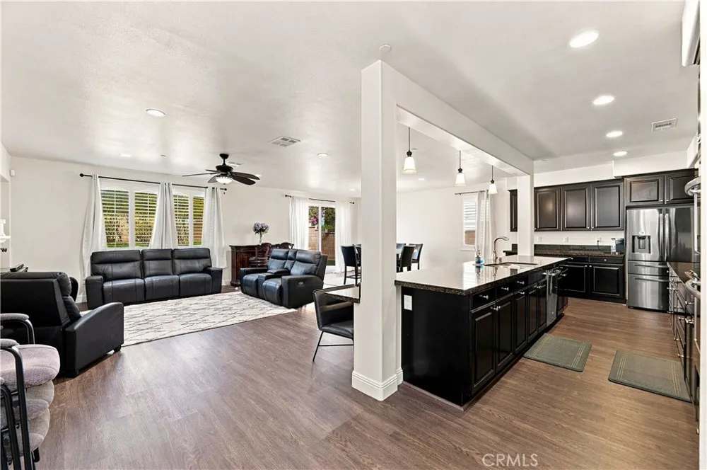 6111 Peregrine Drive Jurupa Valley, CA 91752