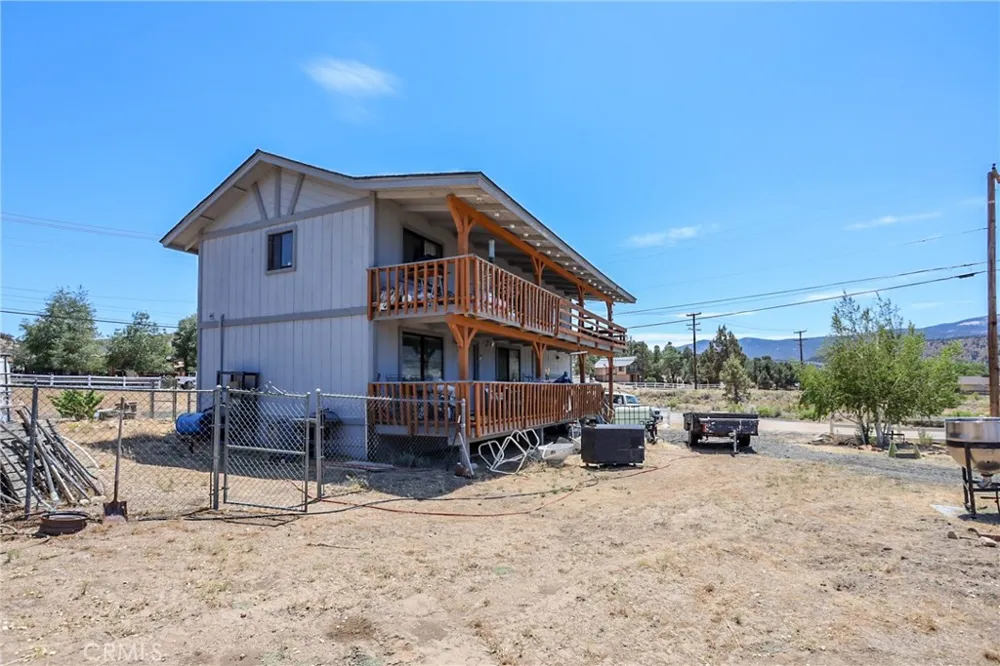 46040 Vale Big Bear City, CA 92314