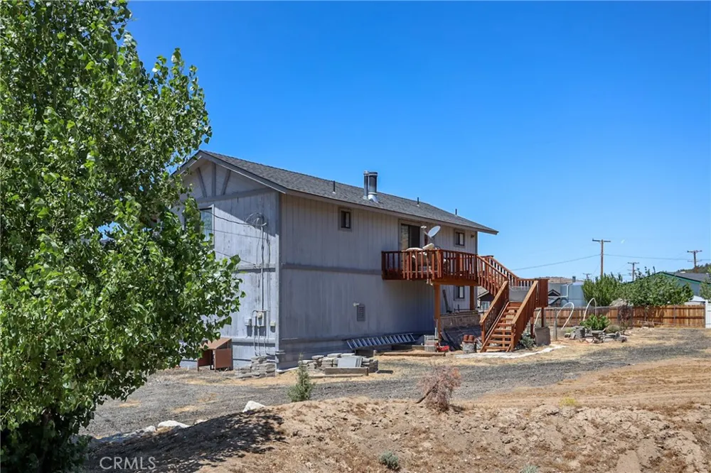 46040 Vale Big Bear City, CA 92314