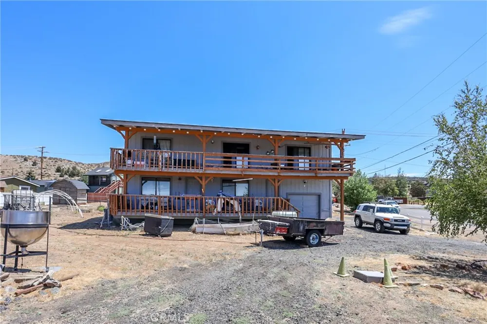 46040 Vale Big Bear City, CA 92314