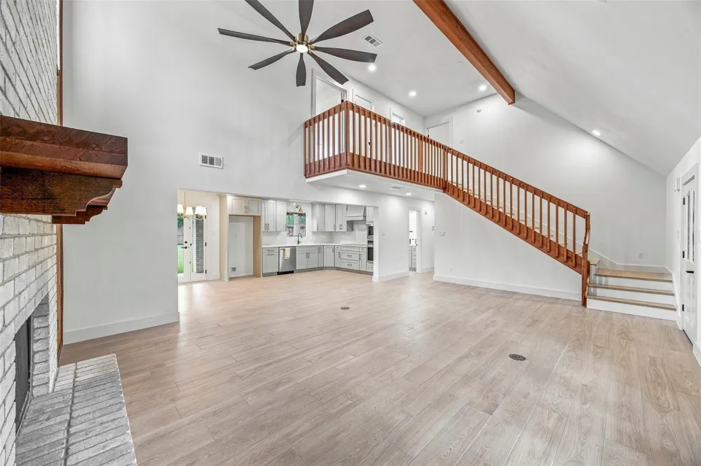 221 Montwood Seguin, TX 78155