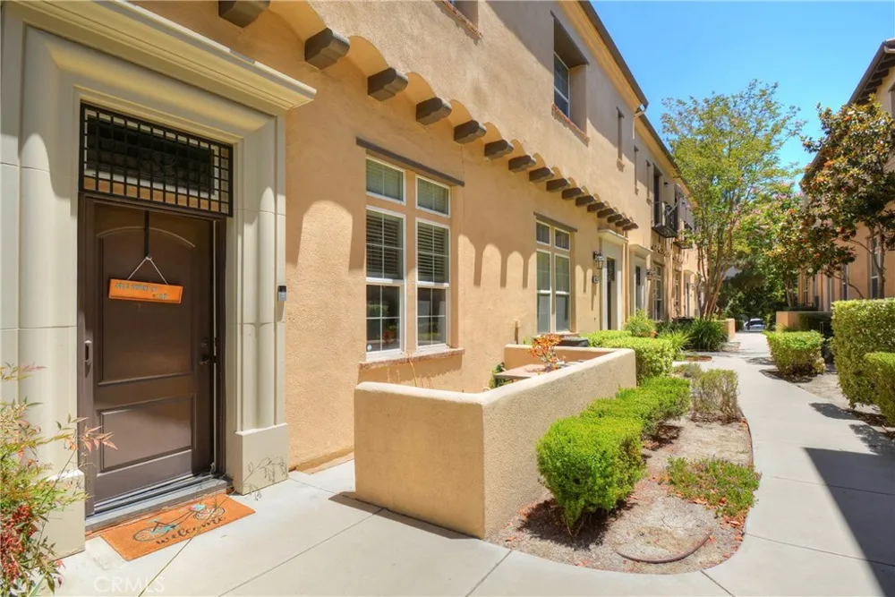 4445 Owens Corona, CA 92883