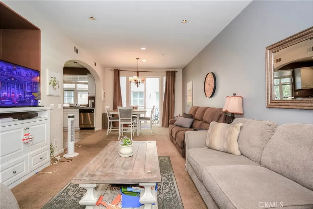 4445 Owens Corona, CA 92883