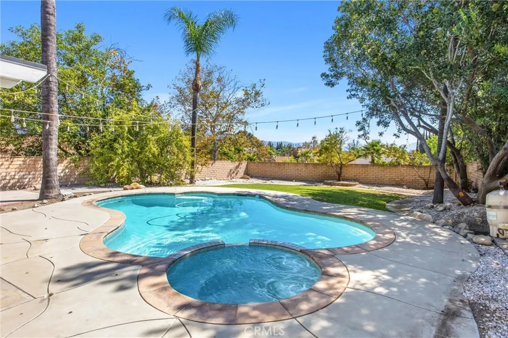 7729 Calle Bresca Rancho Cucamonga, CA 91730