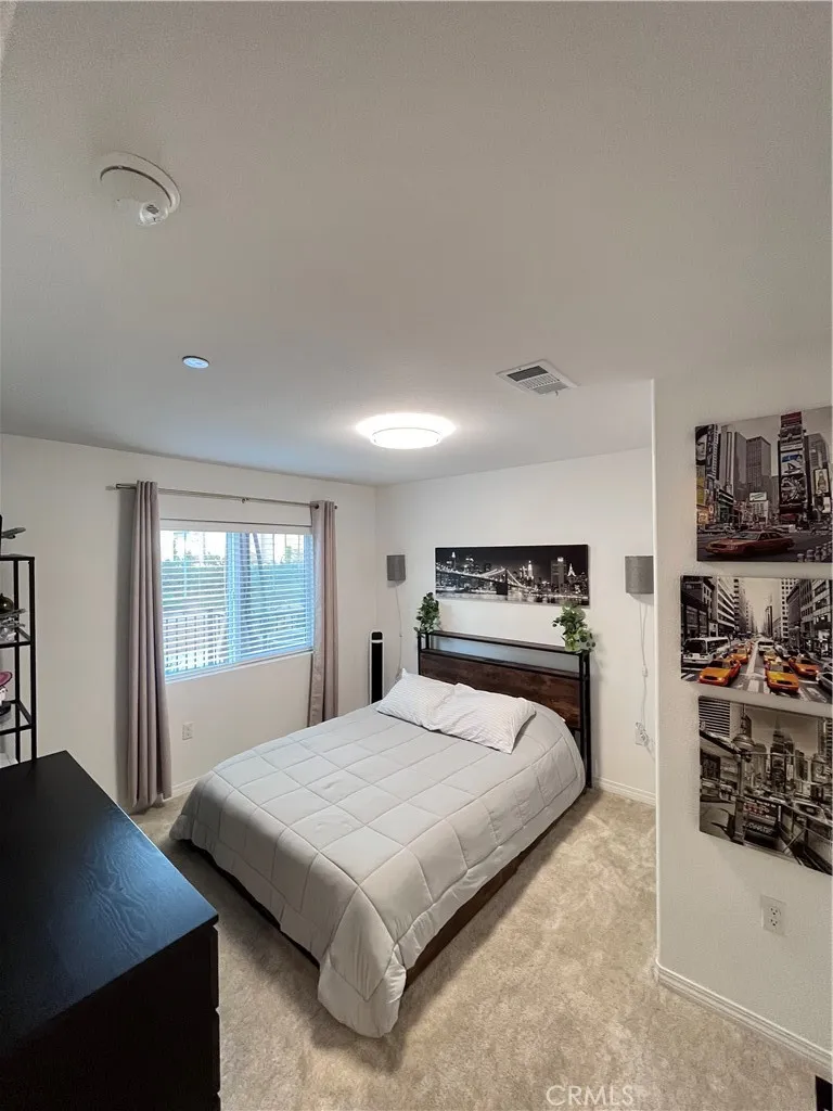 19197 Sequoia Grove Street Riverside, CA 92507