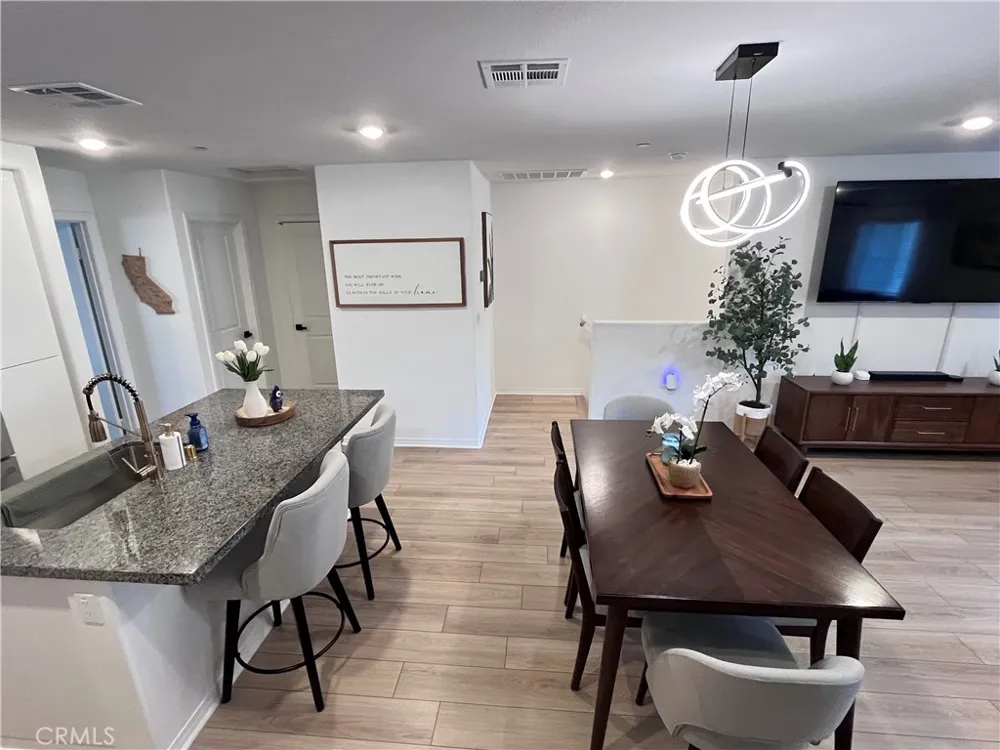 19197 Sequoia Grove Street Riverside, CA 92507