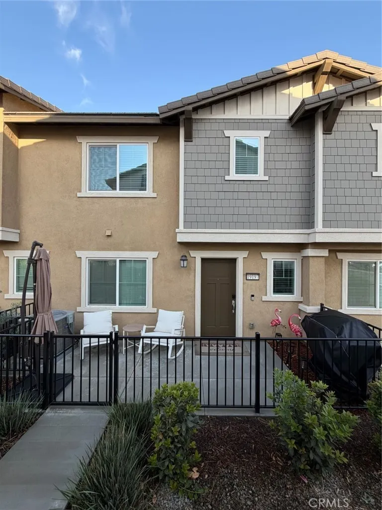 19197 Sequoia Grove Street Riverside, CA 92507