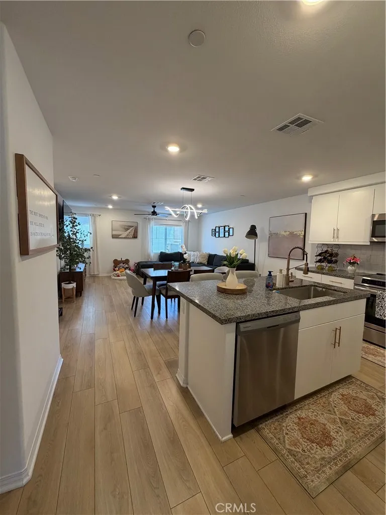 19197 Sequoia Grove Street Riverside, CA 92507
