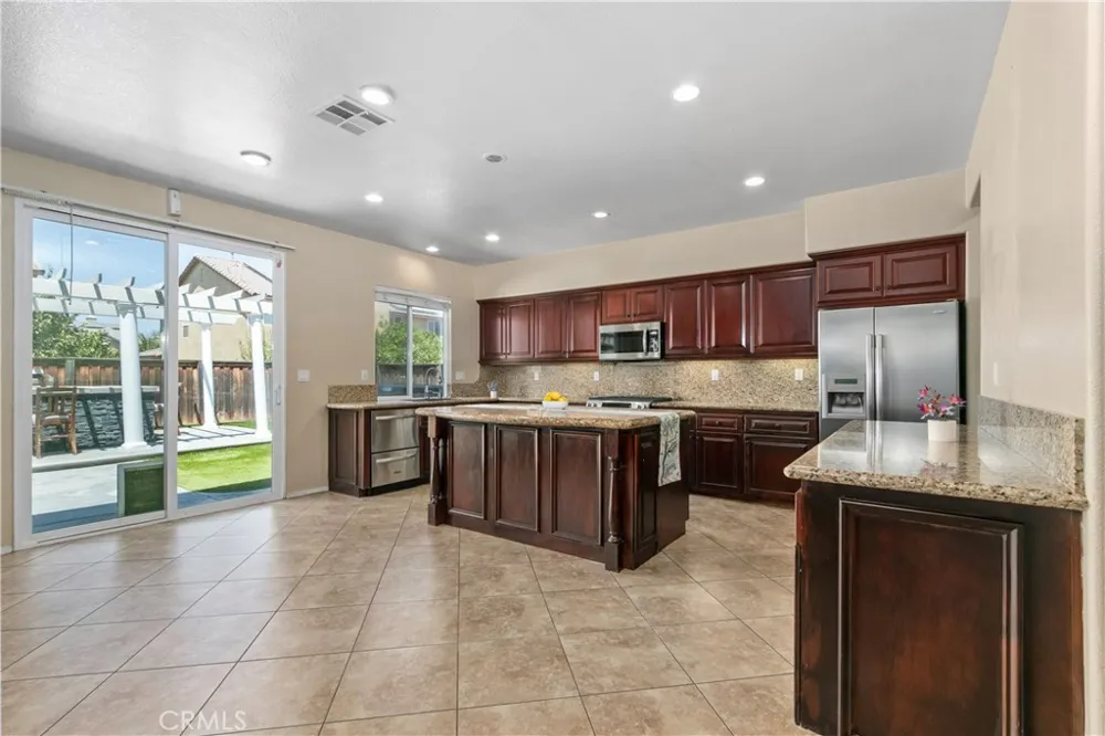 2879 Eureka Road San Jacinto, CA 92582