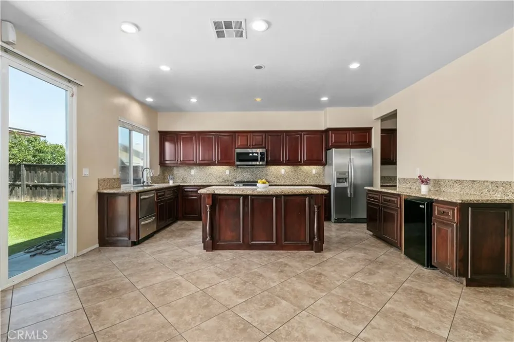 2879 Eureka Road San Jacinto, CA 92582
