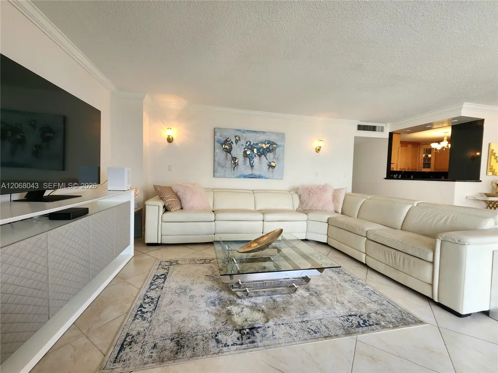 2030 S Ocean Dr #626 Hallandale Beach, FL 33009