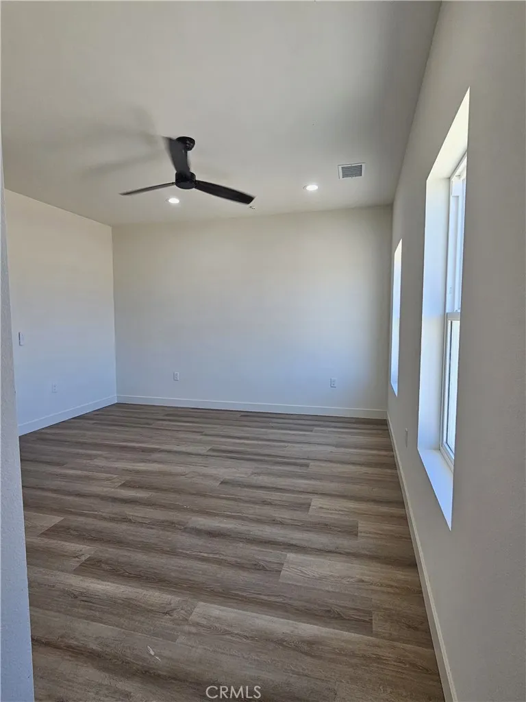 13928 Patomac Road Apple Valley, CA 92307