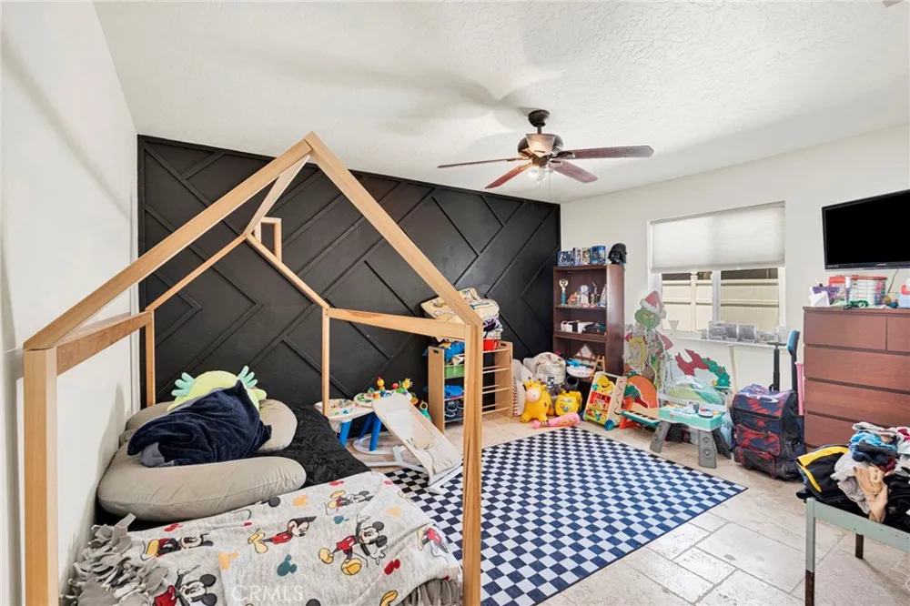 26681 Topsail Lane Helendale, CA 92342