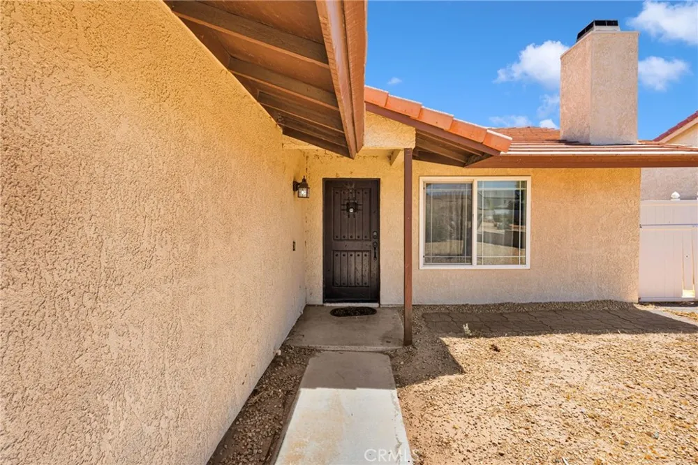 26681 Topsail Lane Helendale, CA 92342