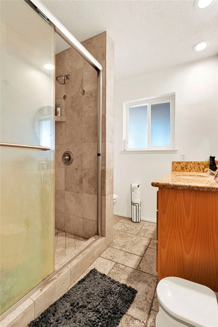 26681 Topsail Lane Helendale, CA 92342