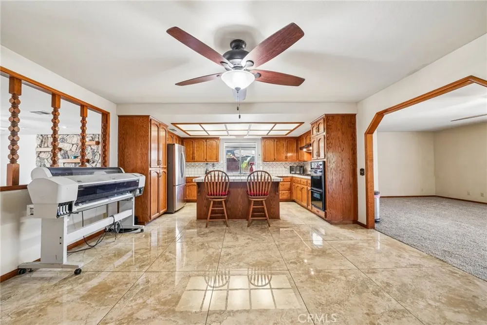 575 Lauresa Hemet, CA 92544