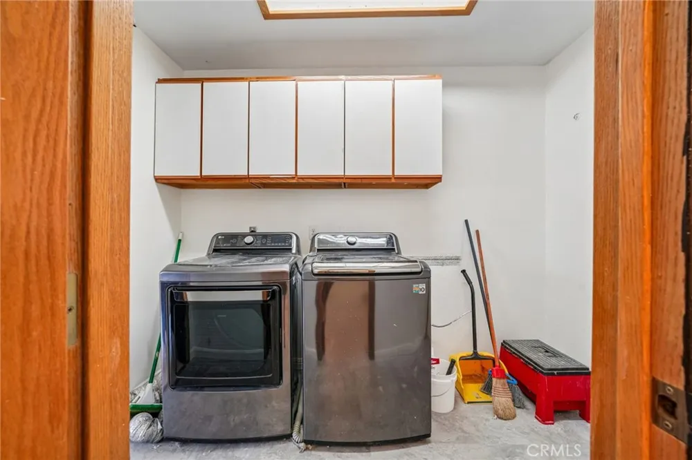 575 Lauresa Hemet, CA 92544