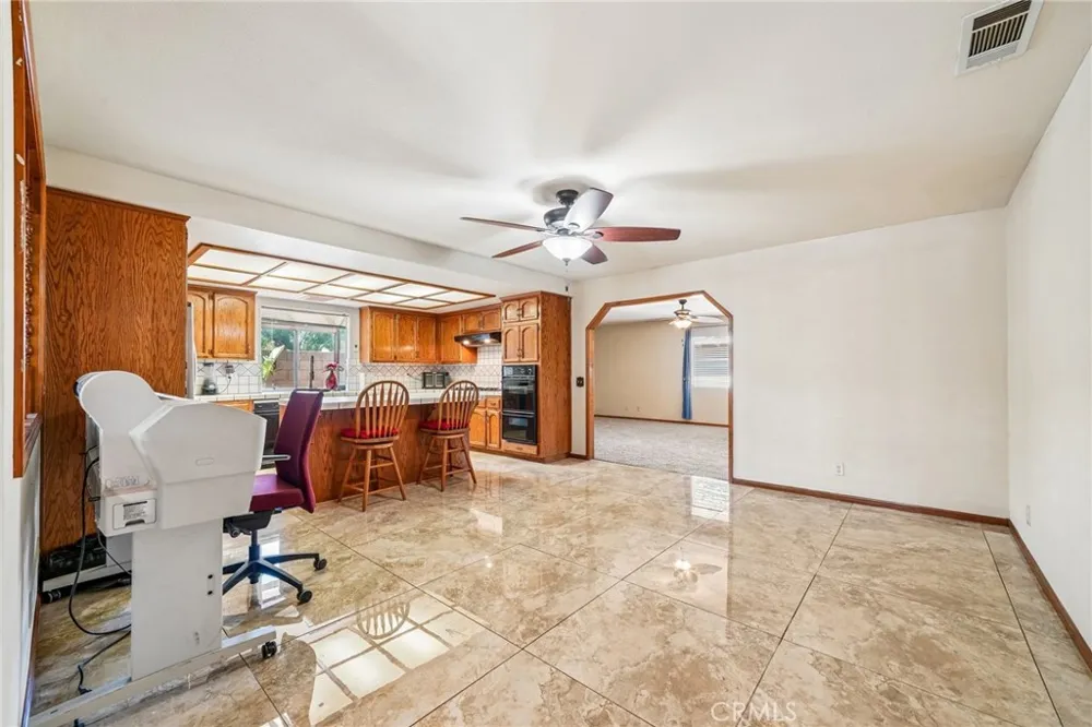 575 Lauresa Hemet, CA 92544