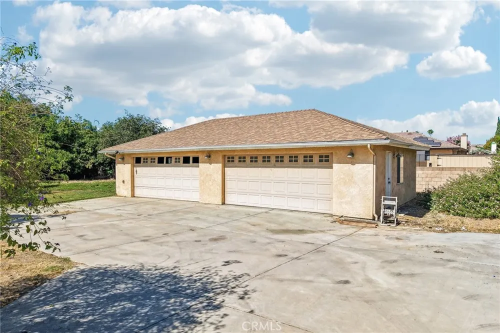 575 Lauresa Hemet, CA 92544