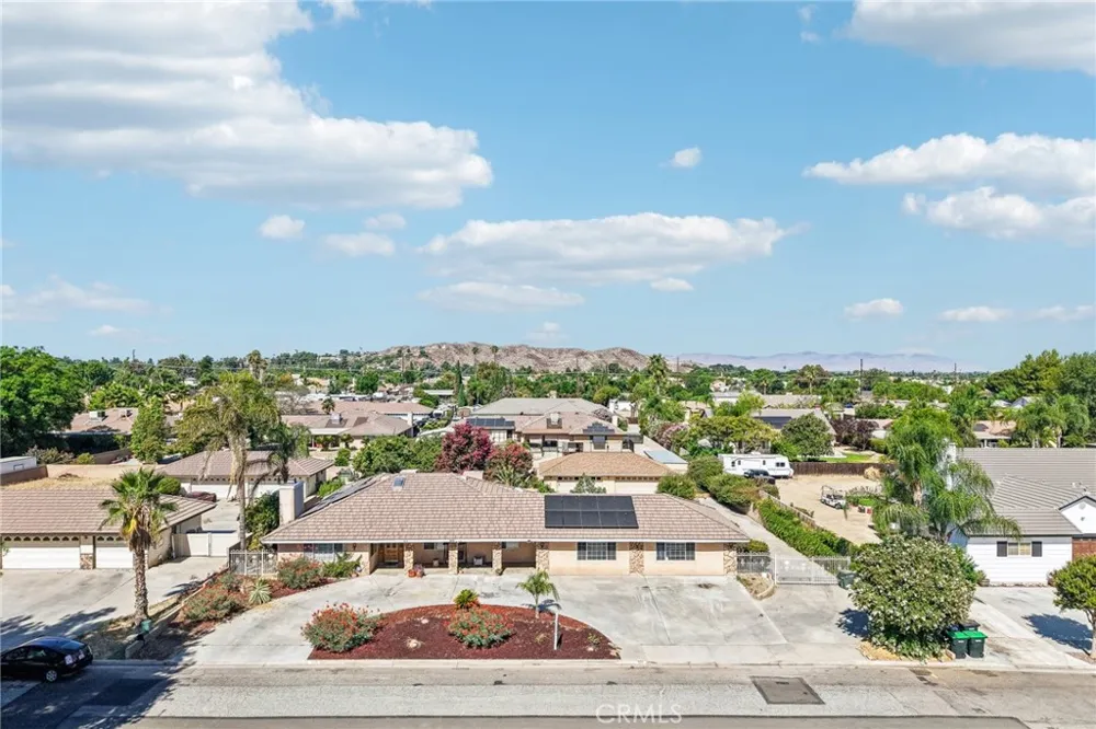 575 Lauresa Hemet, CA 92544
