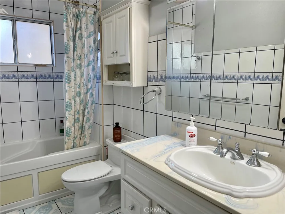 11722 Timmy Lane Garden Grove, CA 92840