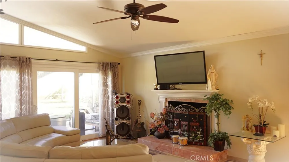 11722 Timmy Lane Garden Grove, CA 92840
