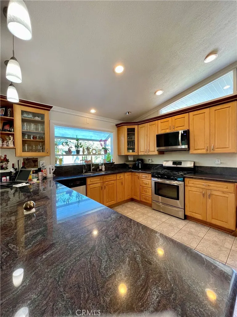 11722 Timmy Lane Garden Grove, CA 92840