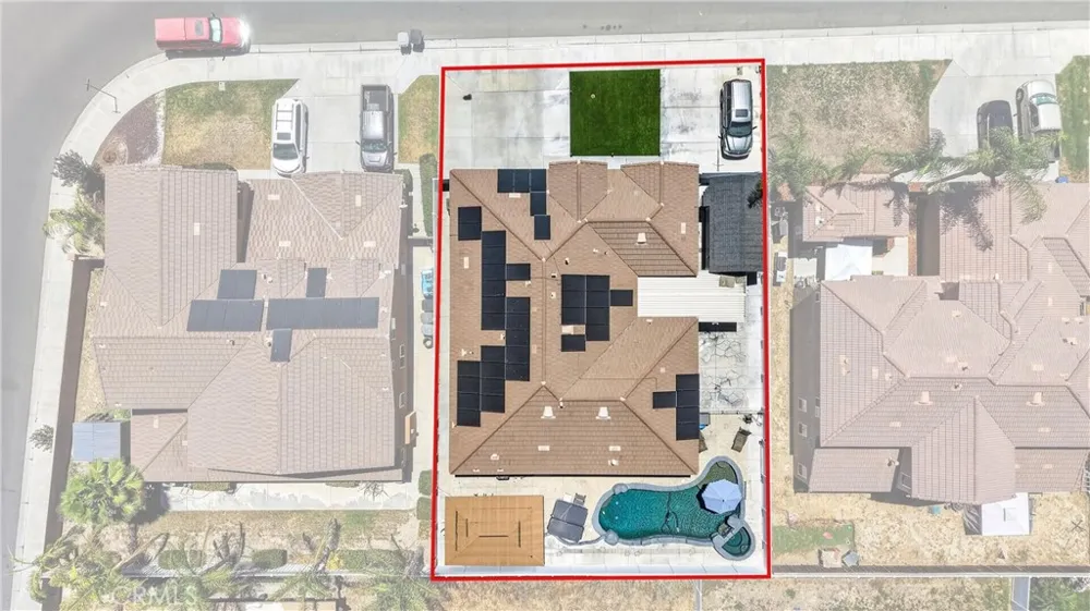 2243 Finch San Jacinto, CA 92582