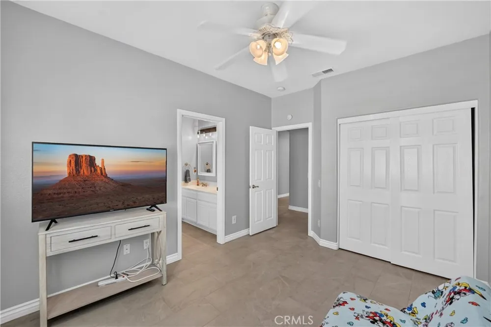 2243 Finch San Jacinto, CA 92582