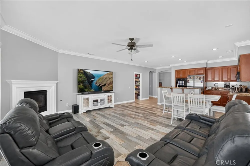 2243 Finch San Jacinto, CA 92582