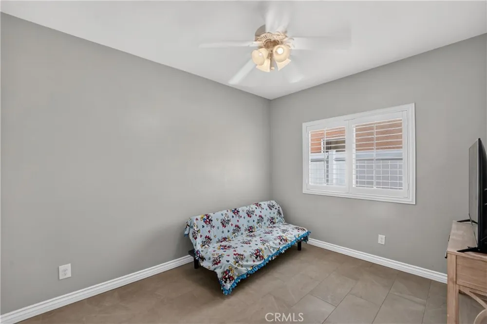 2243 Finch San Jacinto, CA 92582