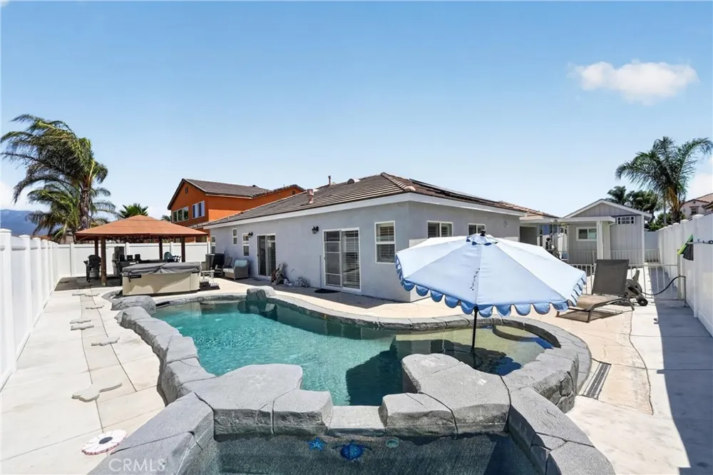 2243 Finch San Jacinto, CA 92582