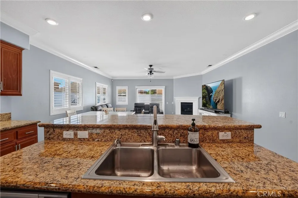 2243 Finch San Jacinto, CA 92582