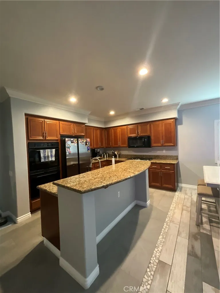 2243 Finch San Jacinto, CA 92582